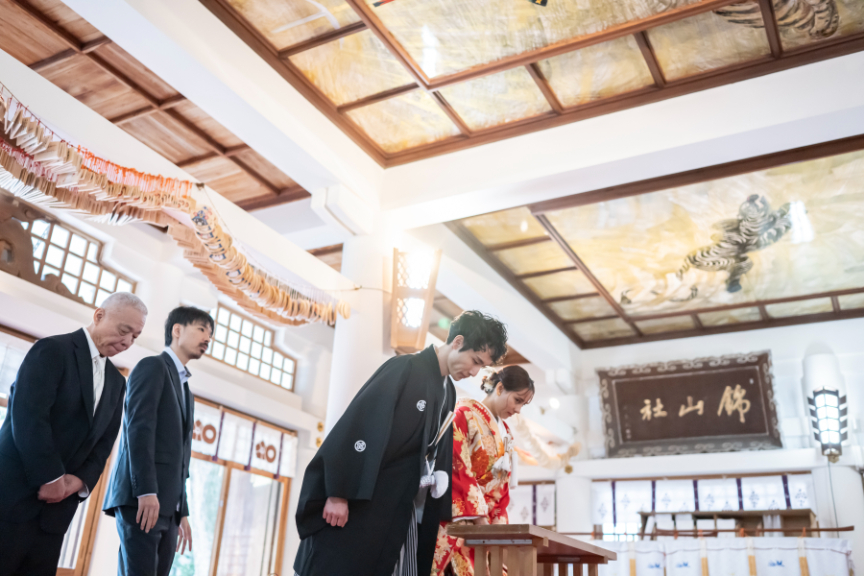 加藤神社＆青柳で会食　家族でアットホームな和婚