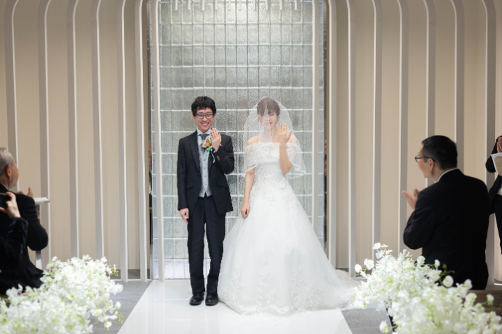 小さな結婚式熊本店　挙式レポート　No.45　９名での小さくてかわいいレストランウエディング（挙式編）