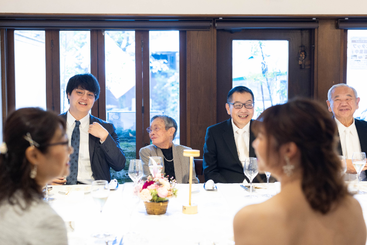 小さな結婚式熊本店　挙式レポート　No.46　９名での小さくてかわいいレストランウエディング（ロッカフォルテで会食）