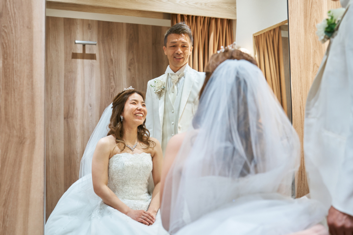 小さな結婚式熊本店　挙式レポート　No.42　挙式で行う感謝のイベント（ケーキ入刀／花嫁のお手紙）