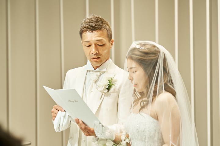 小さな結婚式熊本店　挙式レポート　No.42　挙式で行う感謝のイベント（ケーキ入刀／花嫁のお手紙）