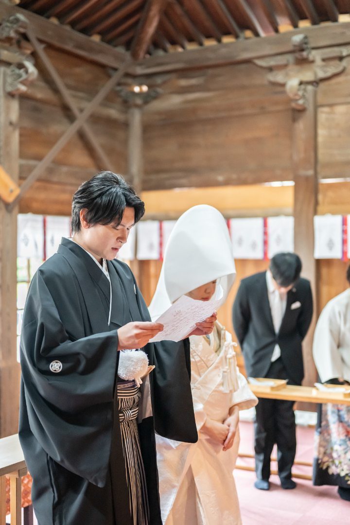 小さな結婚式熊本店　挙式レポート　No.42　雨上がりの健軍神社＆レストラン会食（挙式編）