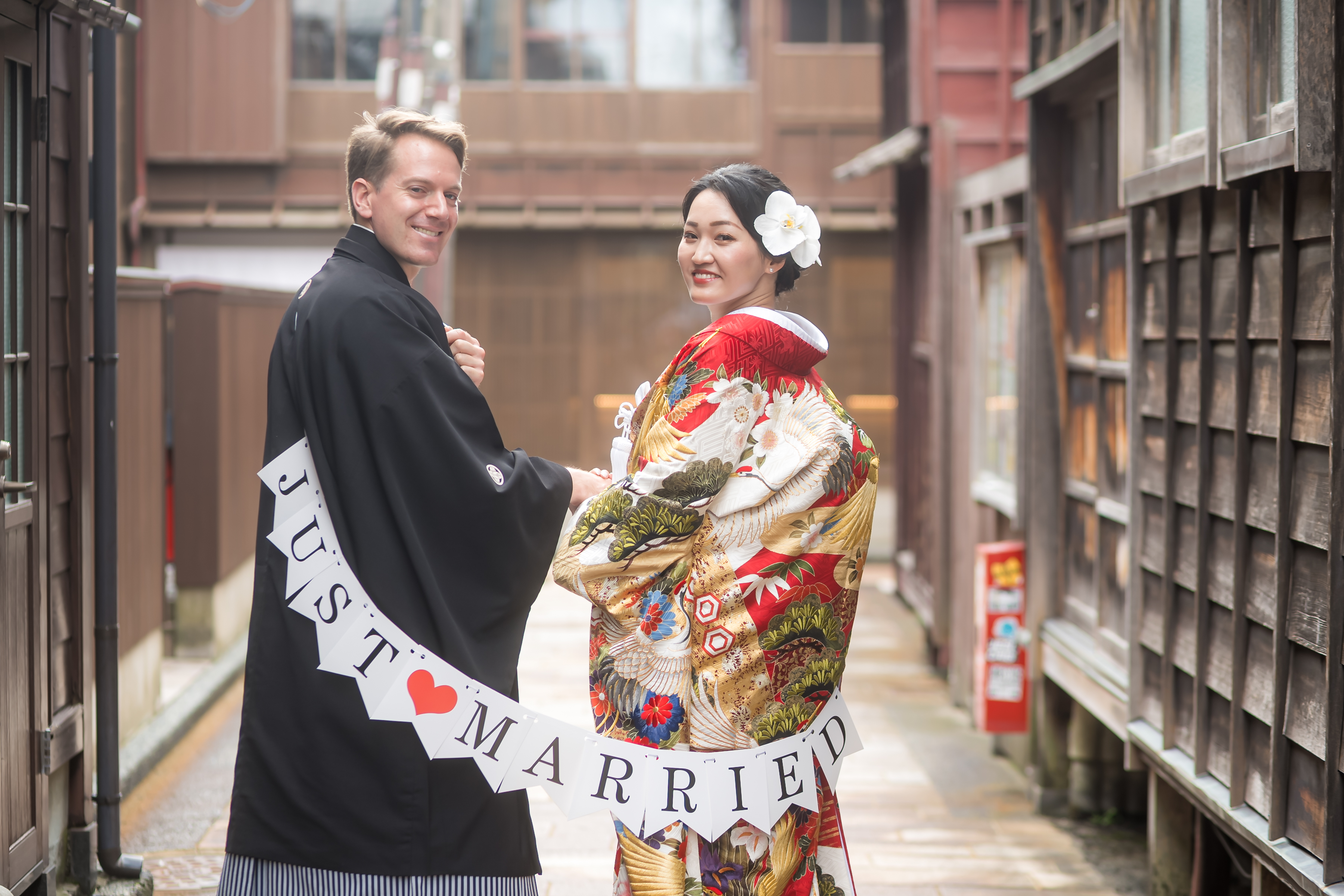 金沢で叶える神社婚　～ひがし茶屋街でのロケーション撮影～