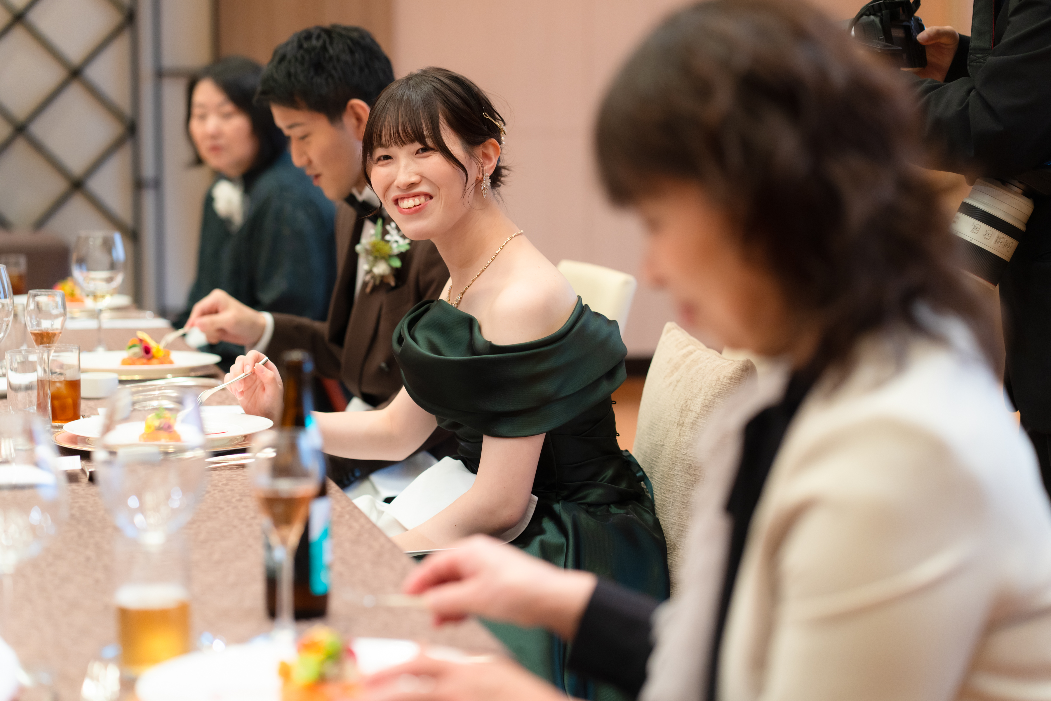 家族だけで温かな結婚式~会食~