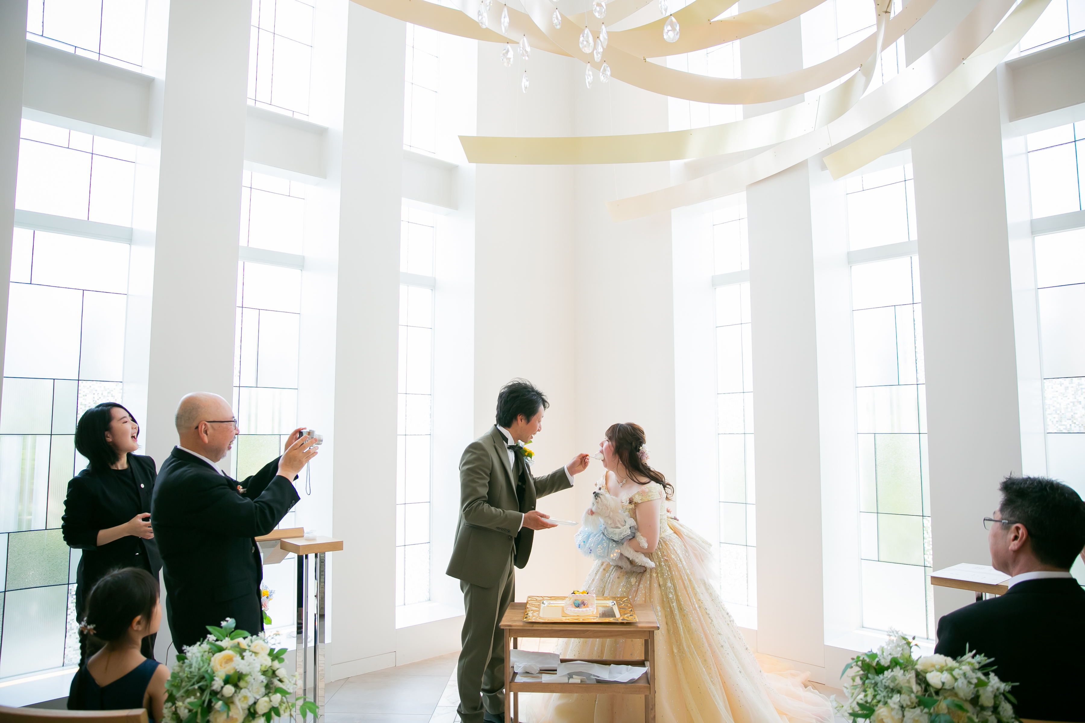 大切なわんちゃんとゲストの皆様とご結婚式✨
