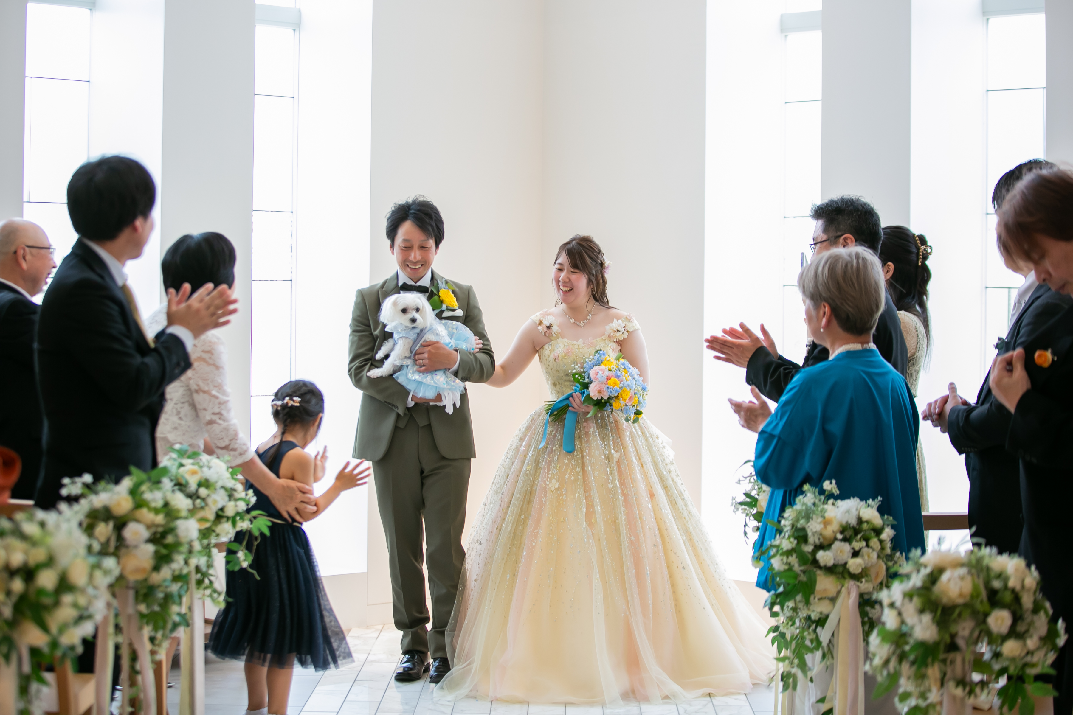 大切なわんちゃんとゲストの皆様とご結婚式✨