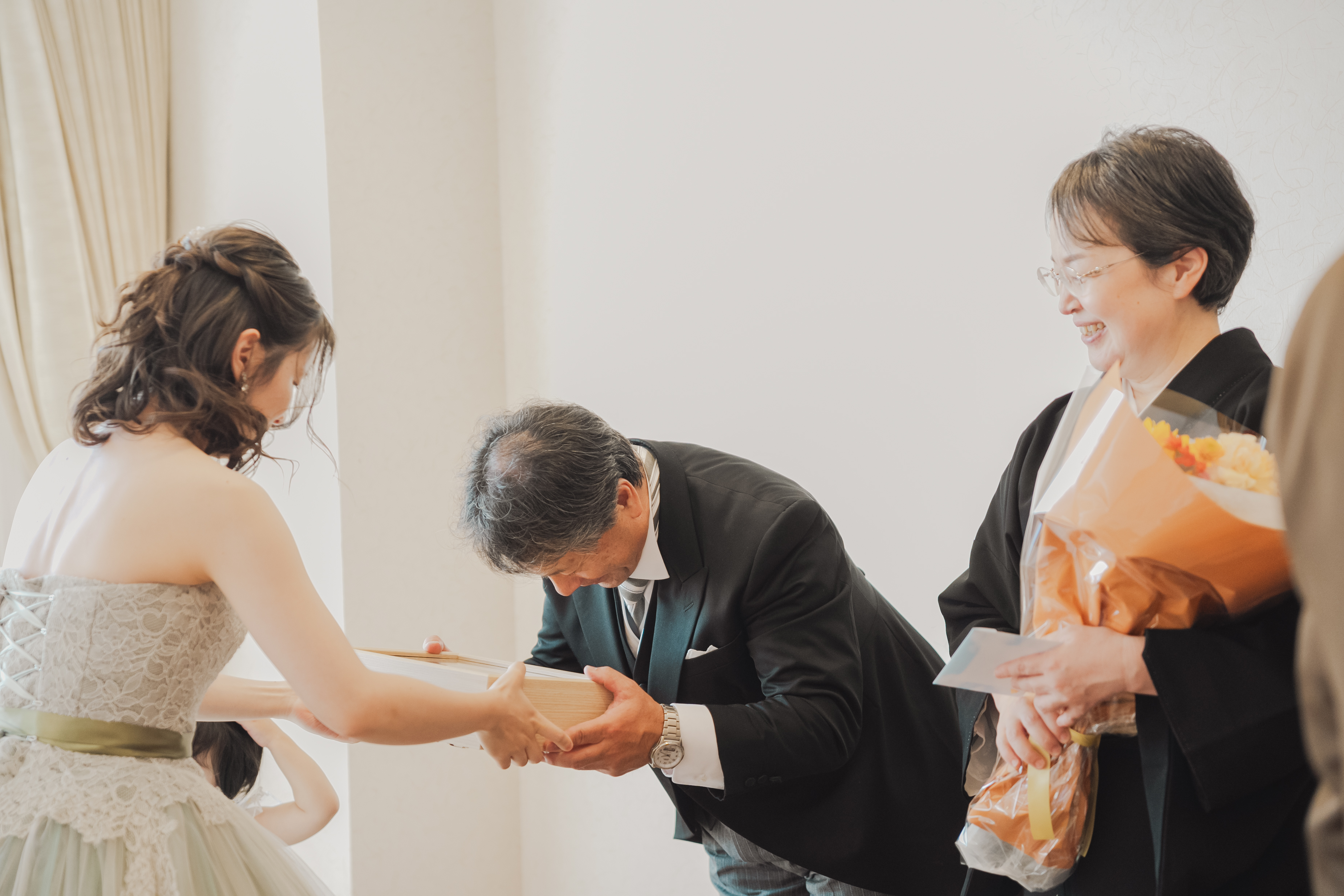 大切な思い出を手紙と記念品に込めて…