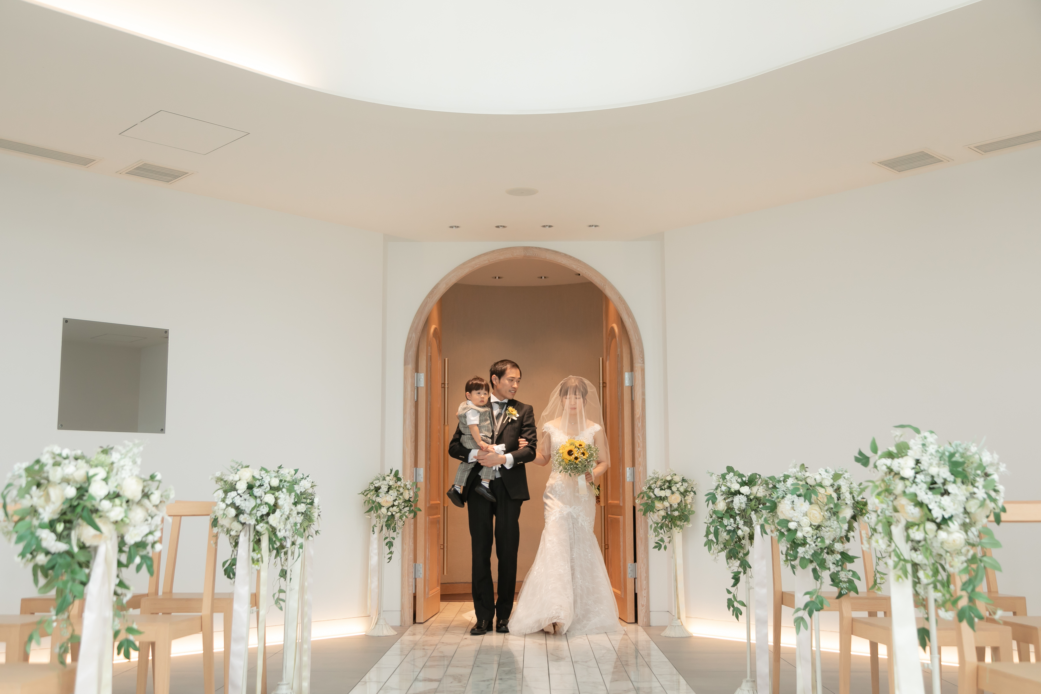 ゲスト無し!パパとママとぼく3人で結婚式