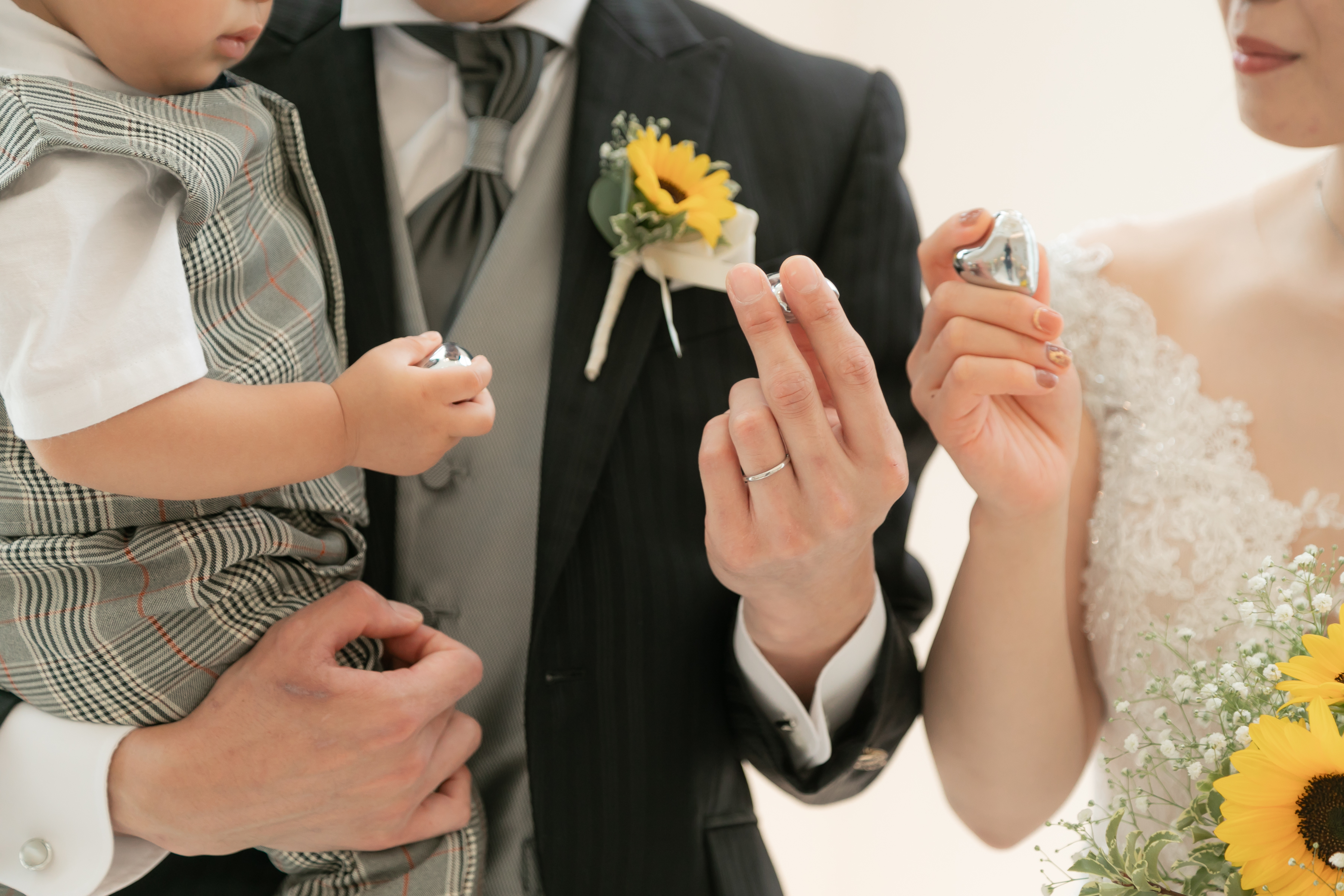 ゲスト無し!パパとママとぼく3人で結婚式