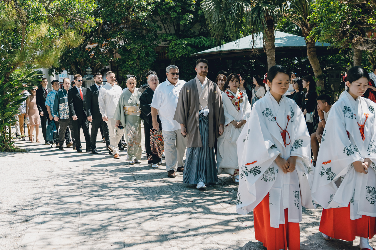 アメリカ×日本カップル♪神前式の裏側のぞき見?【挙式編】