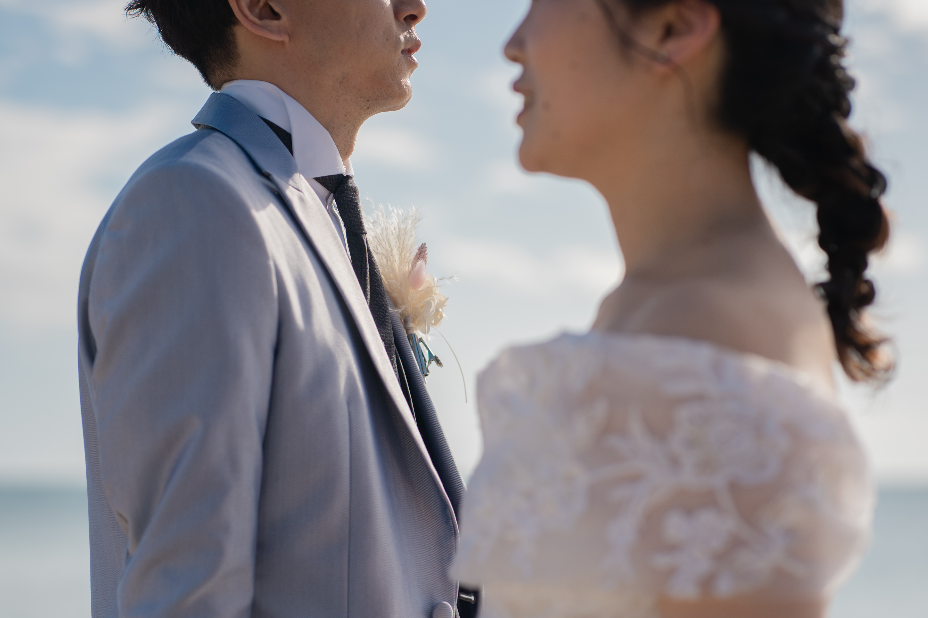 沖縄リゾートで叶えた、“おふたりらしさ”に溢れる一日