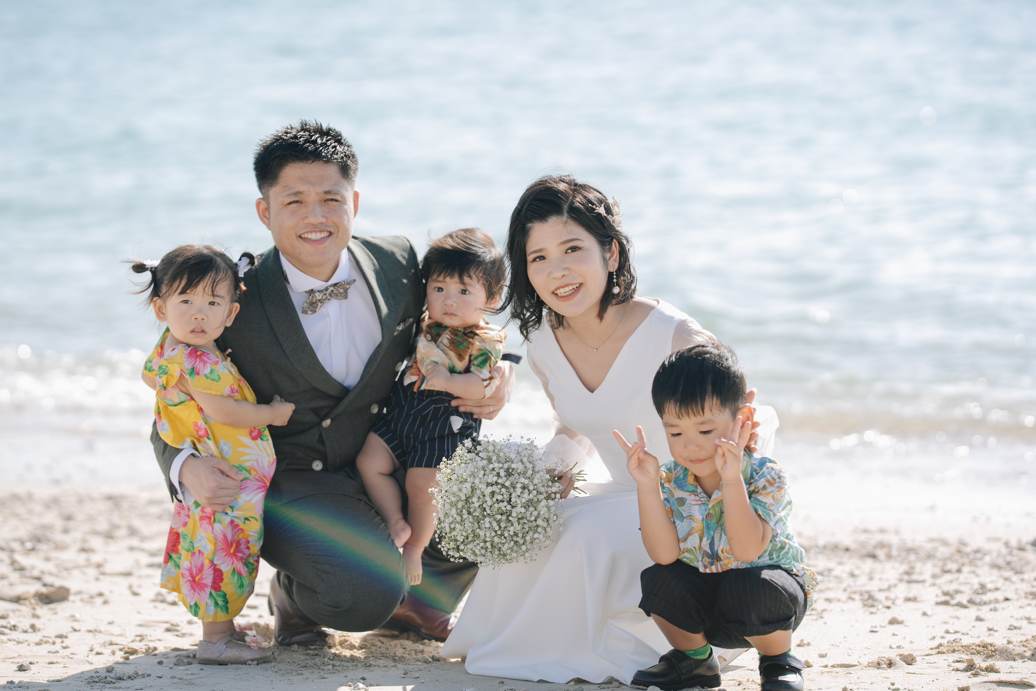 挙式の前に、家族の特別な時間。絆を感じるファミリーフォト