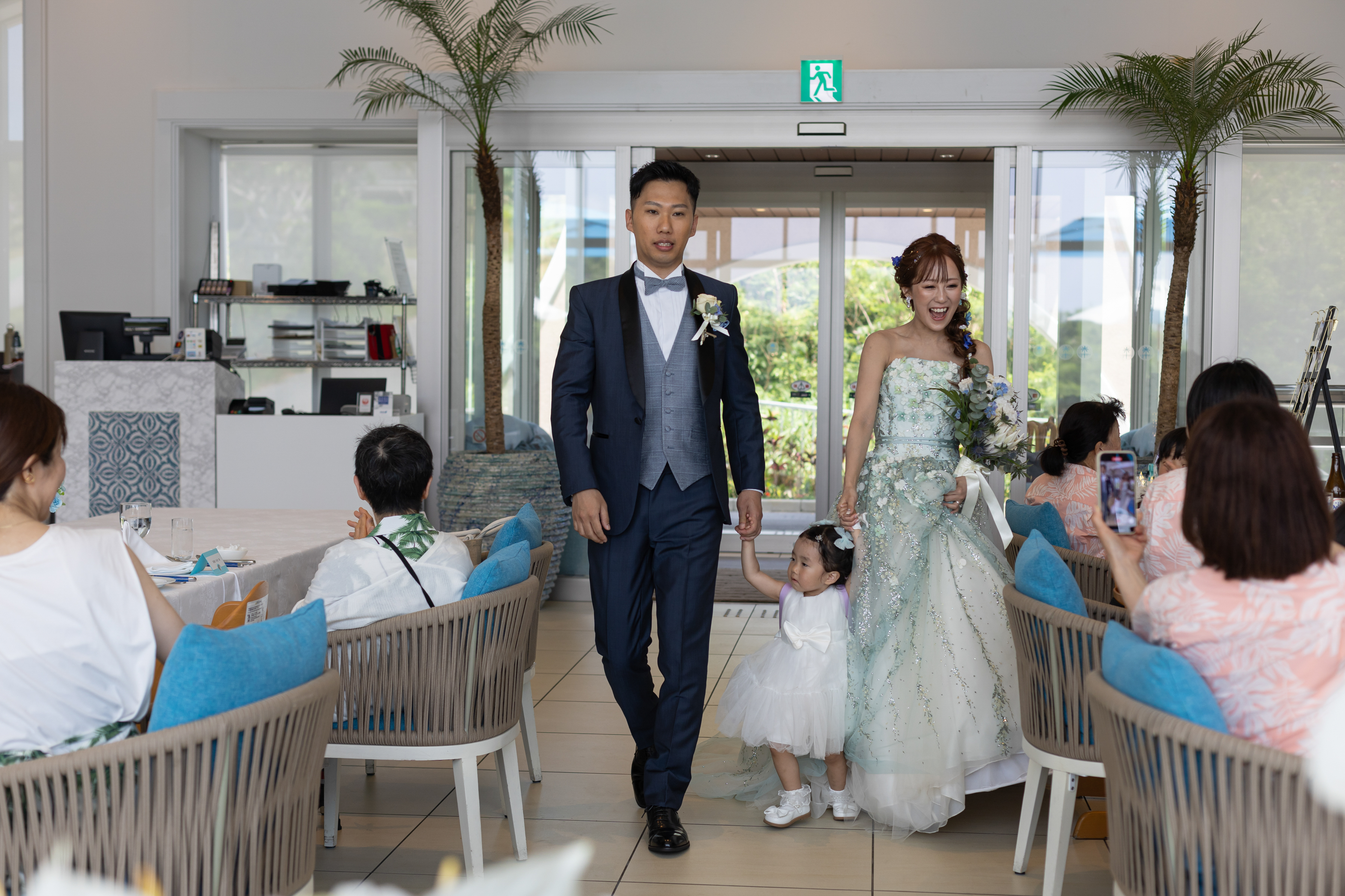 新郎さんから新婦さんへドキドキのサプライズ♪