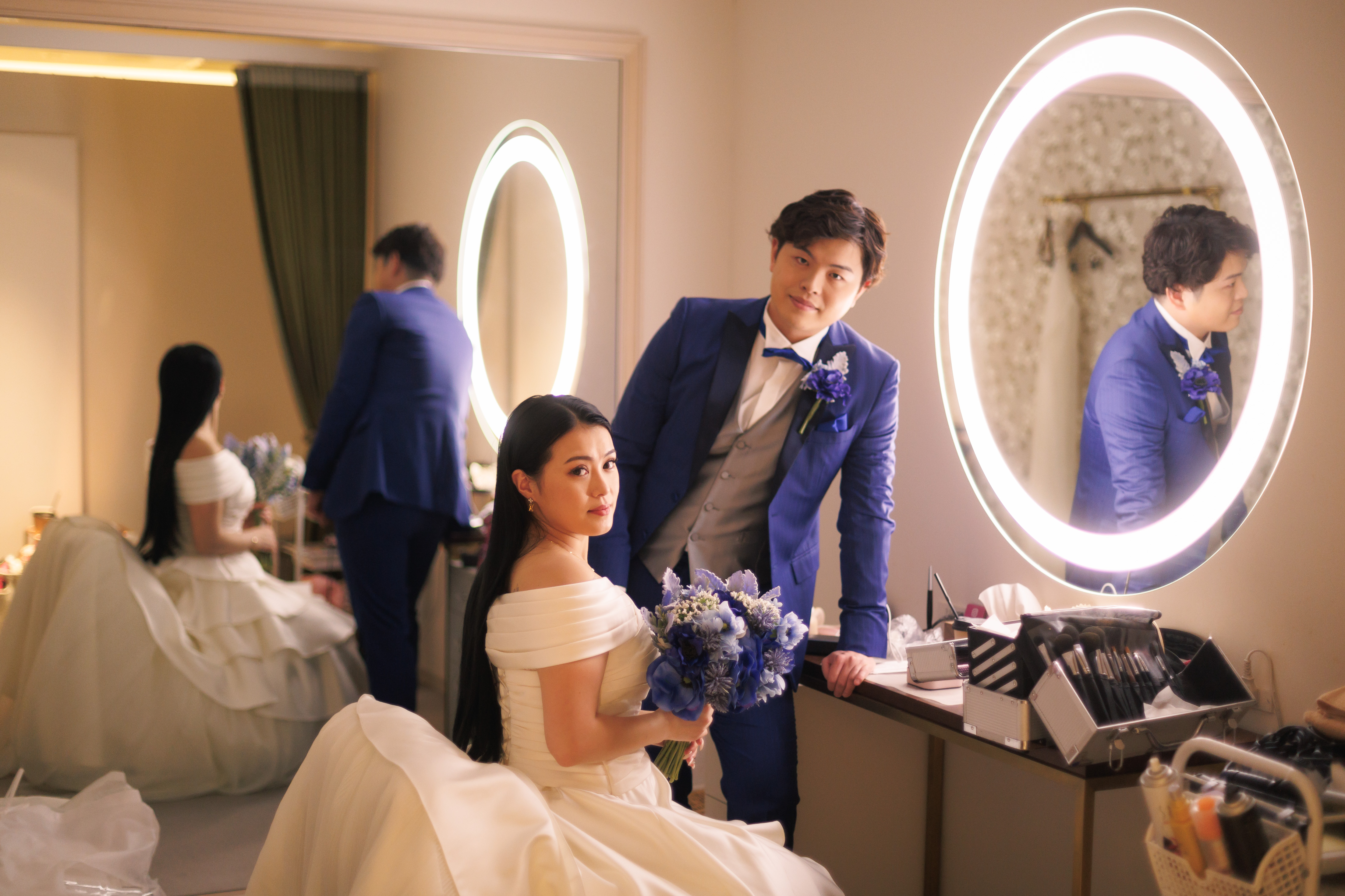 ペットと新郎新婦お二人だけの結婚式をご紹介?(メイクシーン~挙式前)