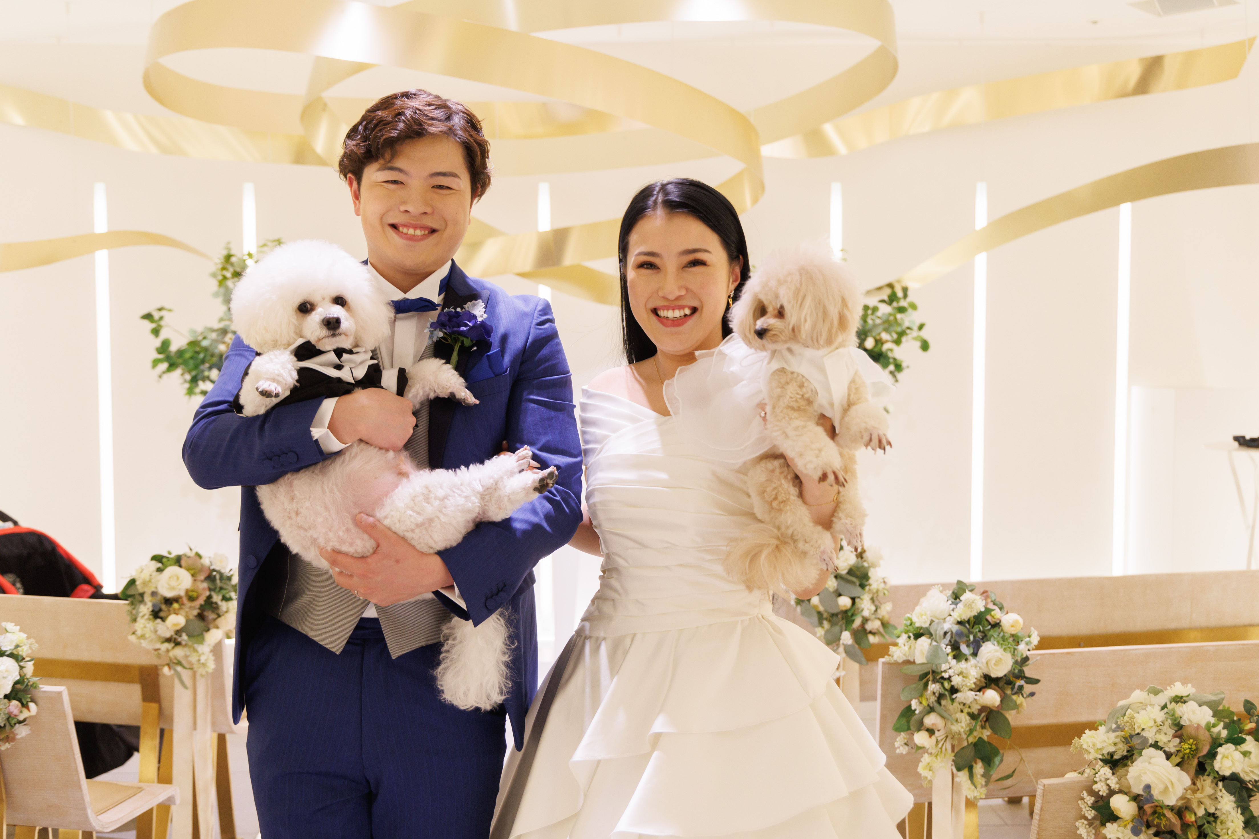 ペットと新郎新婦お二人だけの結婚式をご紹介?(挙式中)