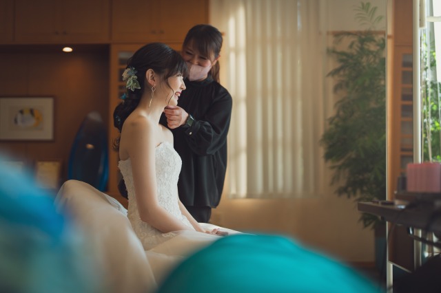 美ら海水族館を貸切！？夢に見た結婚式♡