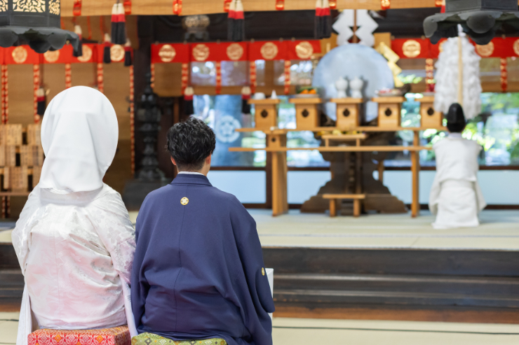日本の伝統美を感じる。宗忠神社で叶える和婚🎍