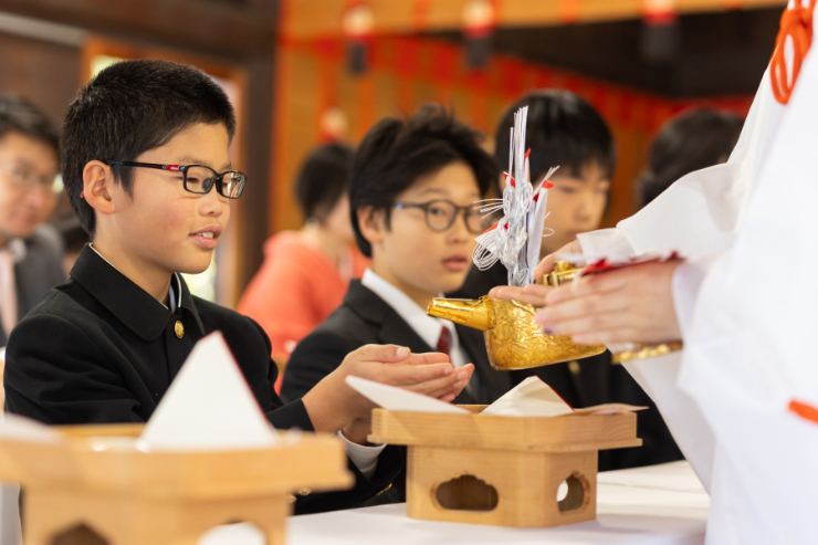 日本の伝統美を感じる。宗忠神社で叶える和婚🎍