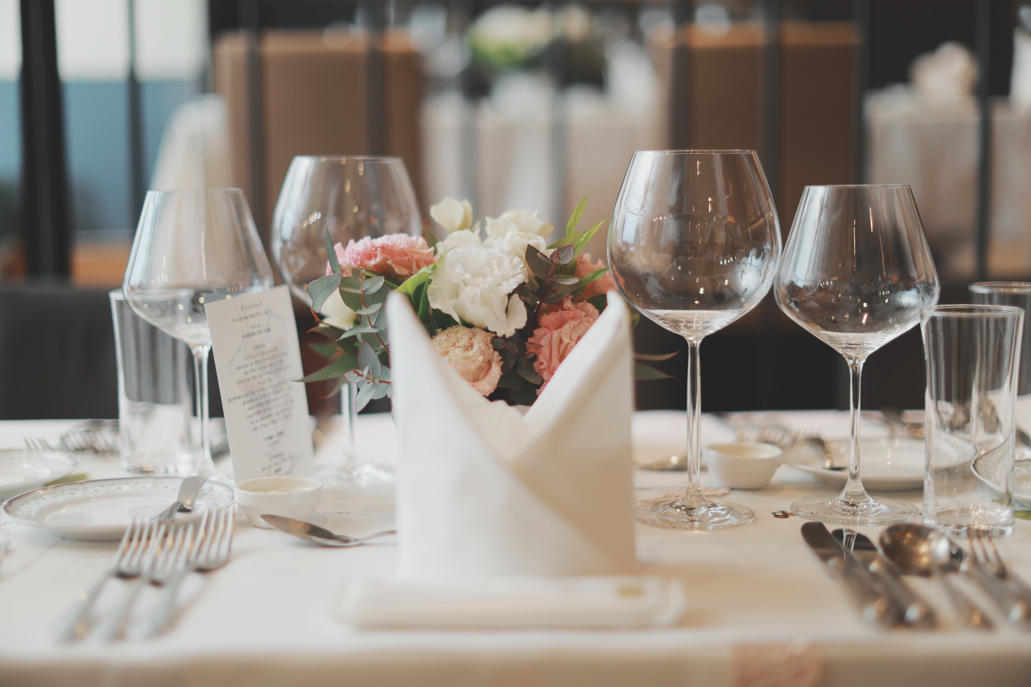 結婚式の後に、家族でレストランでパーティー♪