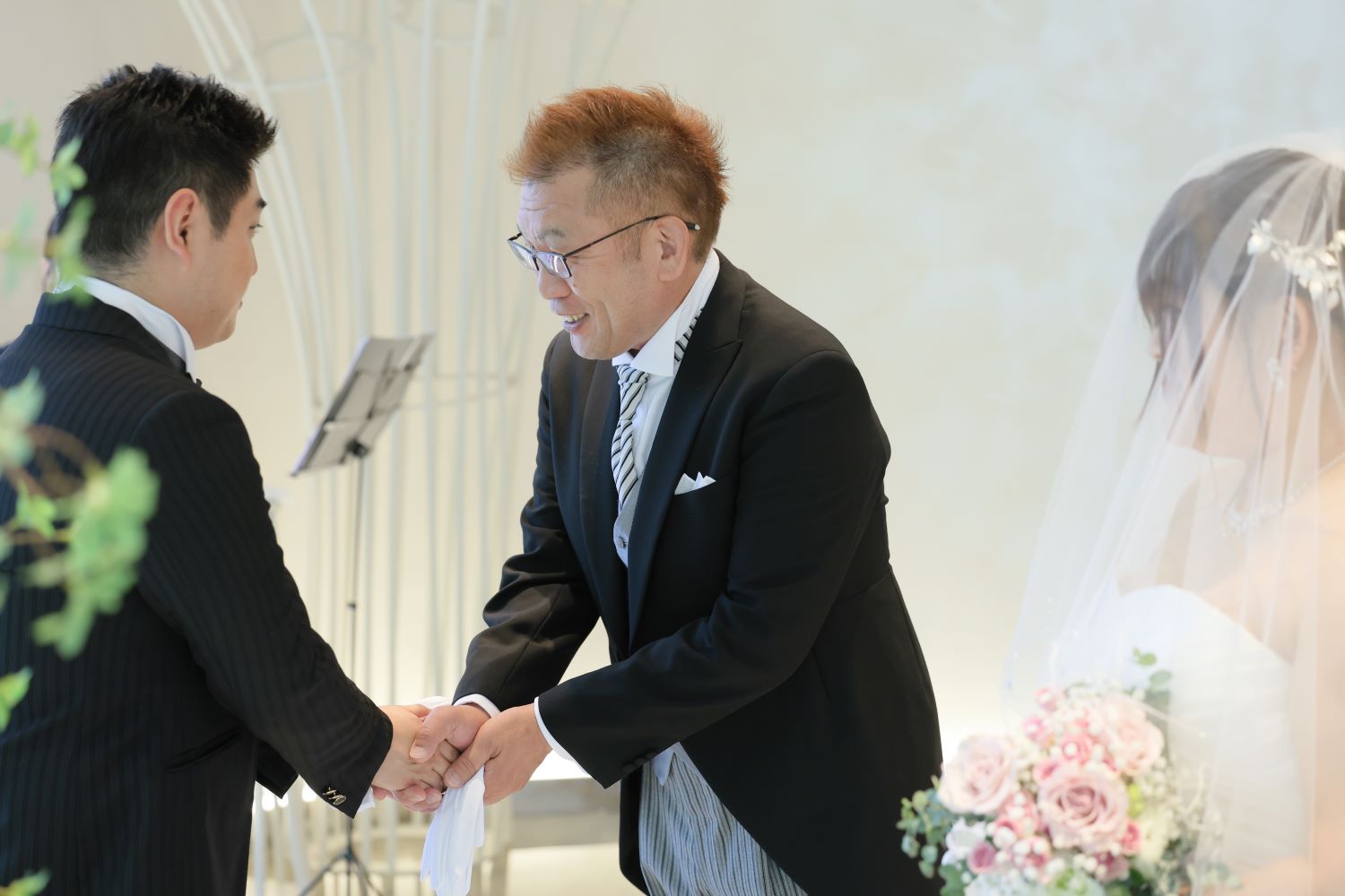 家族だけで行う「親孝行ウェディング」