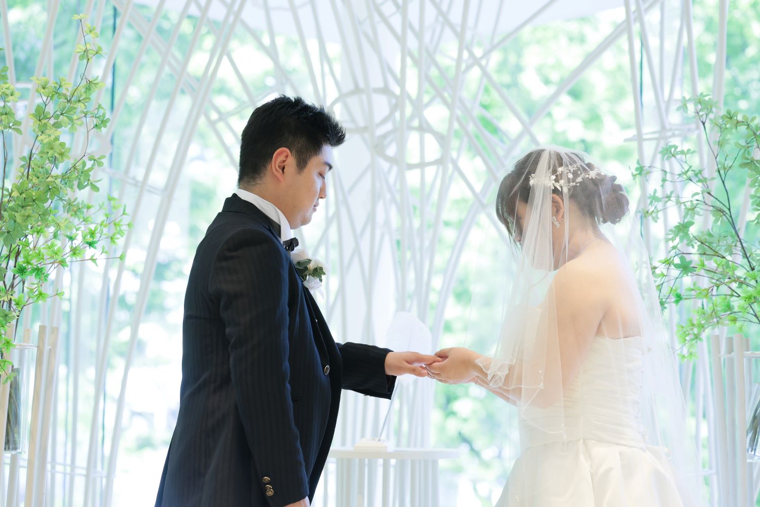 家族だけで行う「親孝行ウェディング」