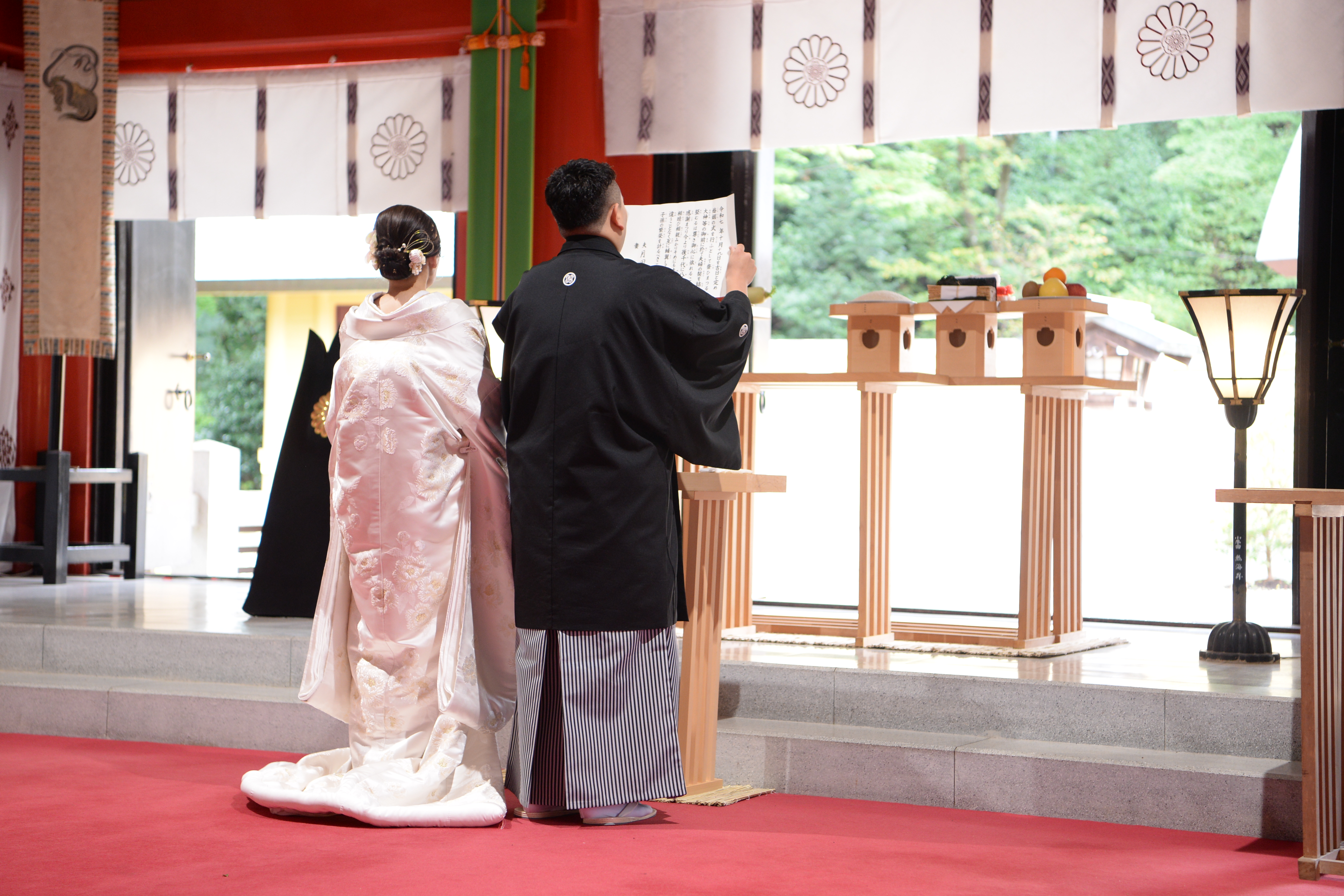 秋の神社式~白無垢で挙式、色打掛でロケーション撮影~