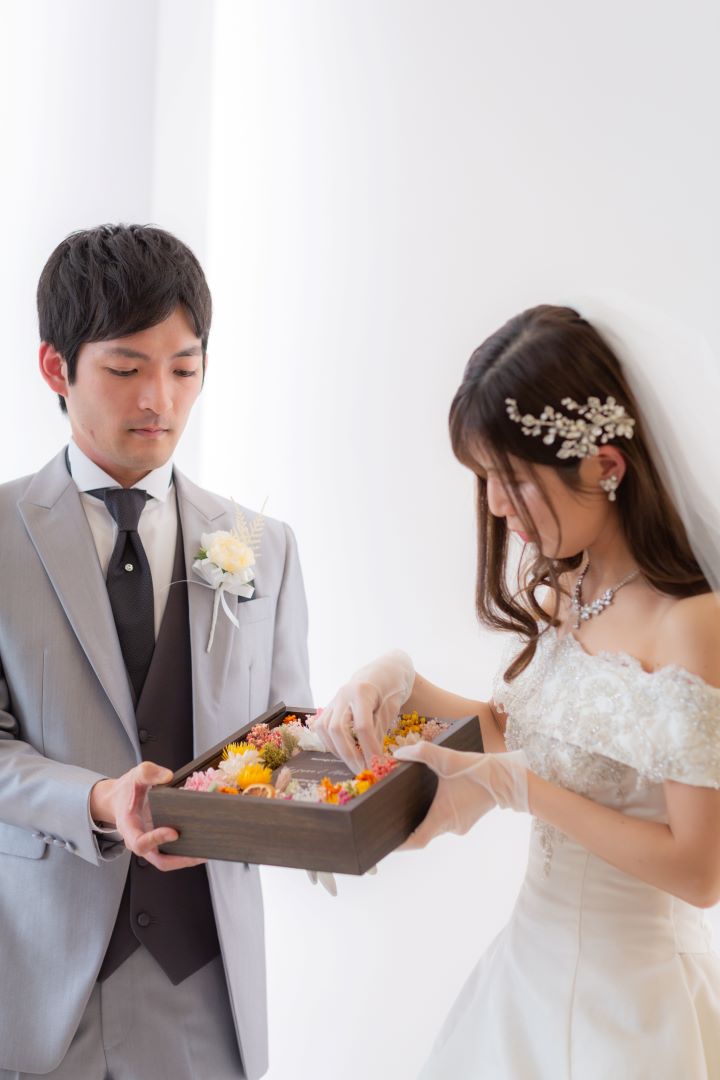 小さな結婚式表参道店♡ フラワーBOXセレモニー?