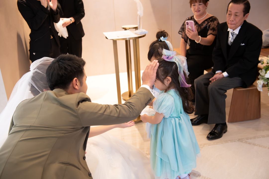 お子様演出で心温まるセレモニーに♡ フラワーガール&リングガールのご紹介♪
