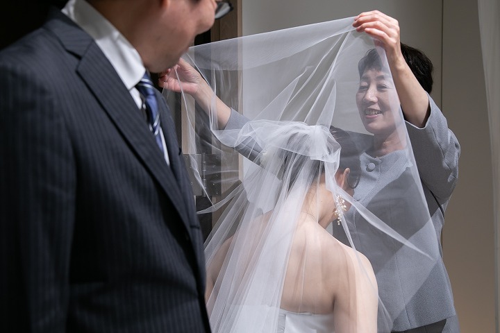 フォトウェディングだからこそ、ゆっくり家族におひろめ♪