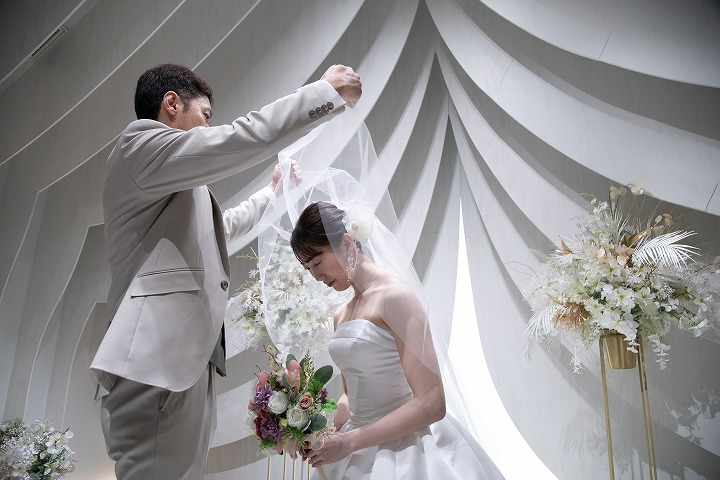 フォトウェディングだからこそ、ゆっくり家族におひろめ♪