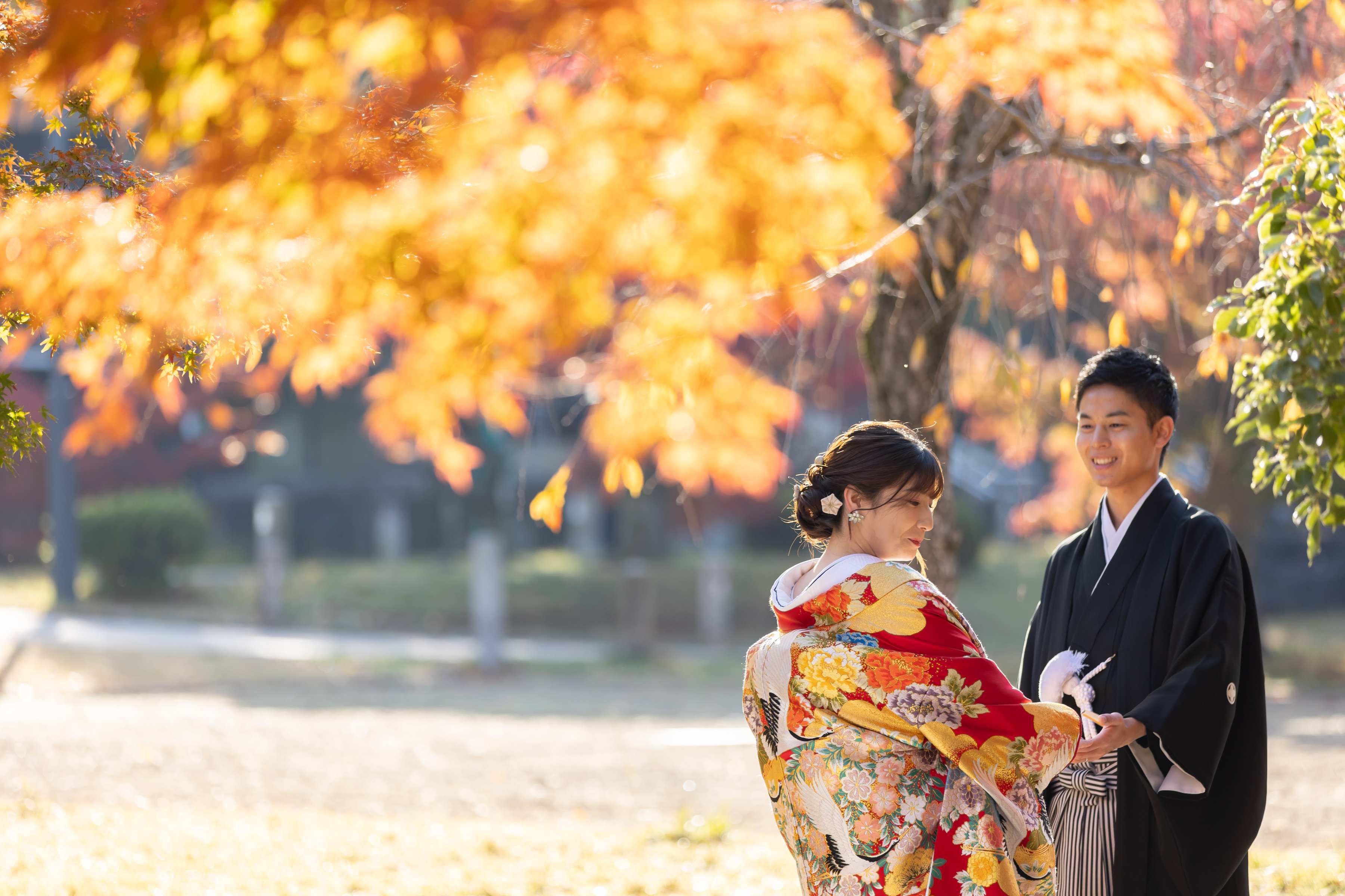まだ間に合います！小さな結婚式京都店で紅葉ロケーションフォト