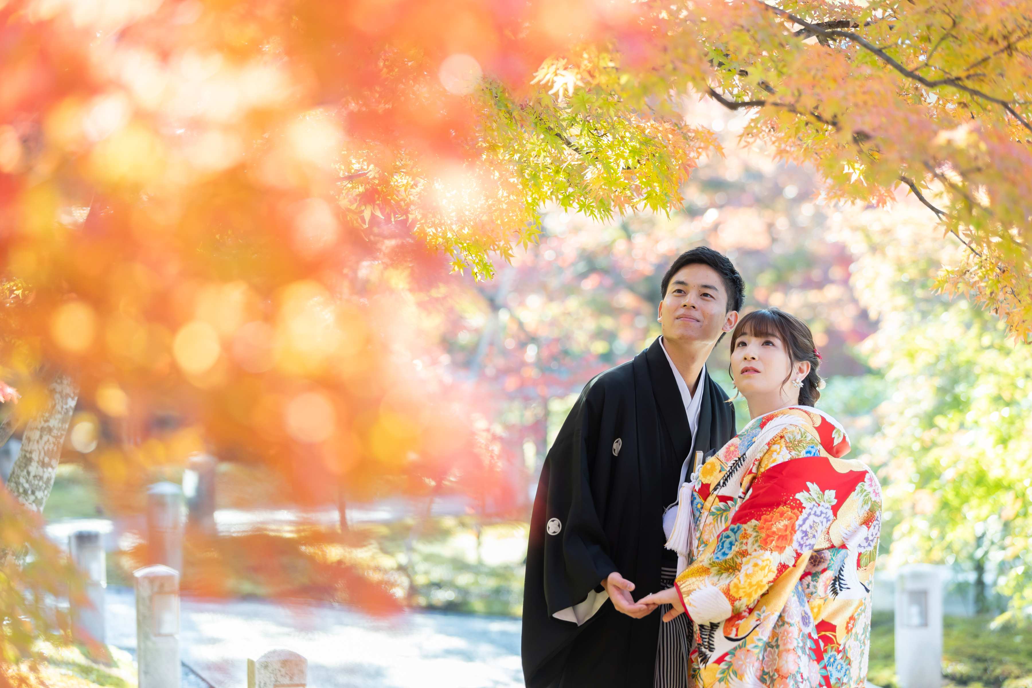 まだ間に合います！小さな結婚式京都店で紅葉ロケーションフォト