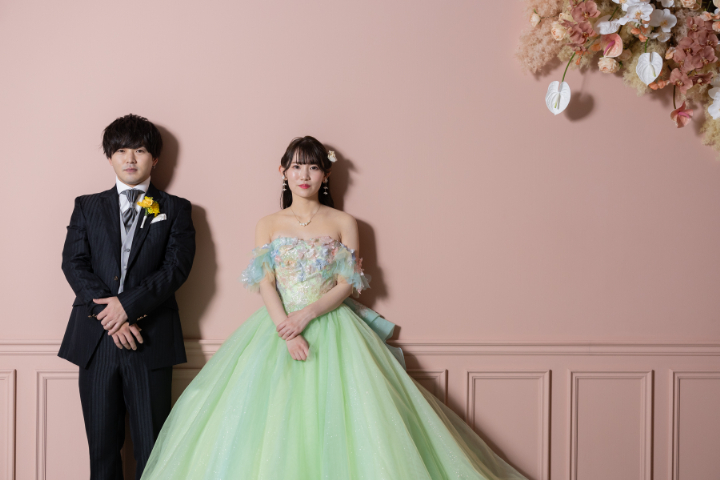 熊本チャペル　フォトウエディングレポート　No.52　カラードレスでスタジオフォト