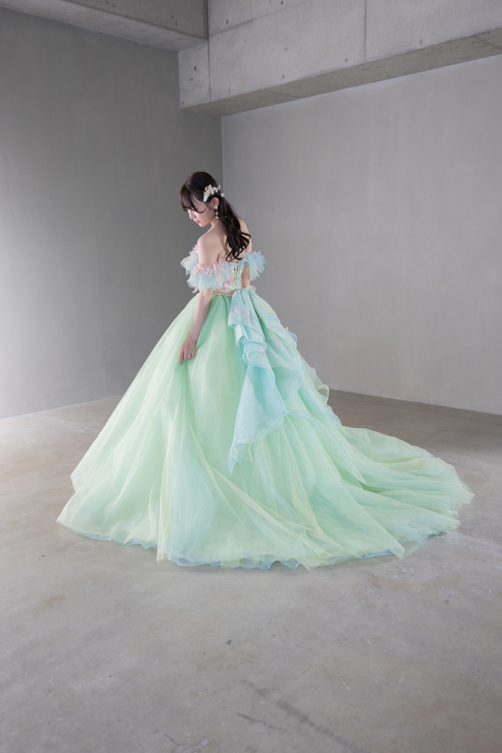 熊本チャペル　フォトウエディングレポート　No.52　カラードレスでスタジオフォト