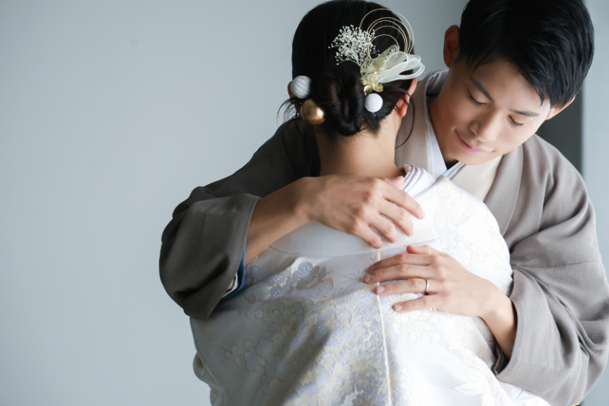 季節や天候に左右されないスタジオ&チャペル 3点フォトプラン