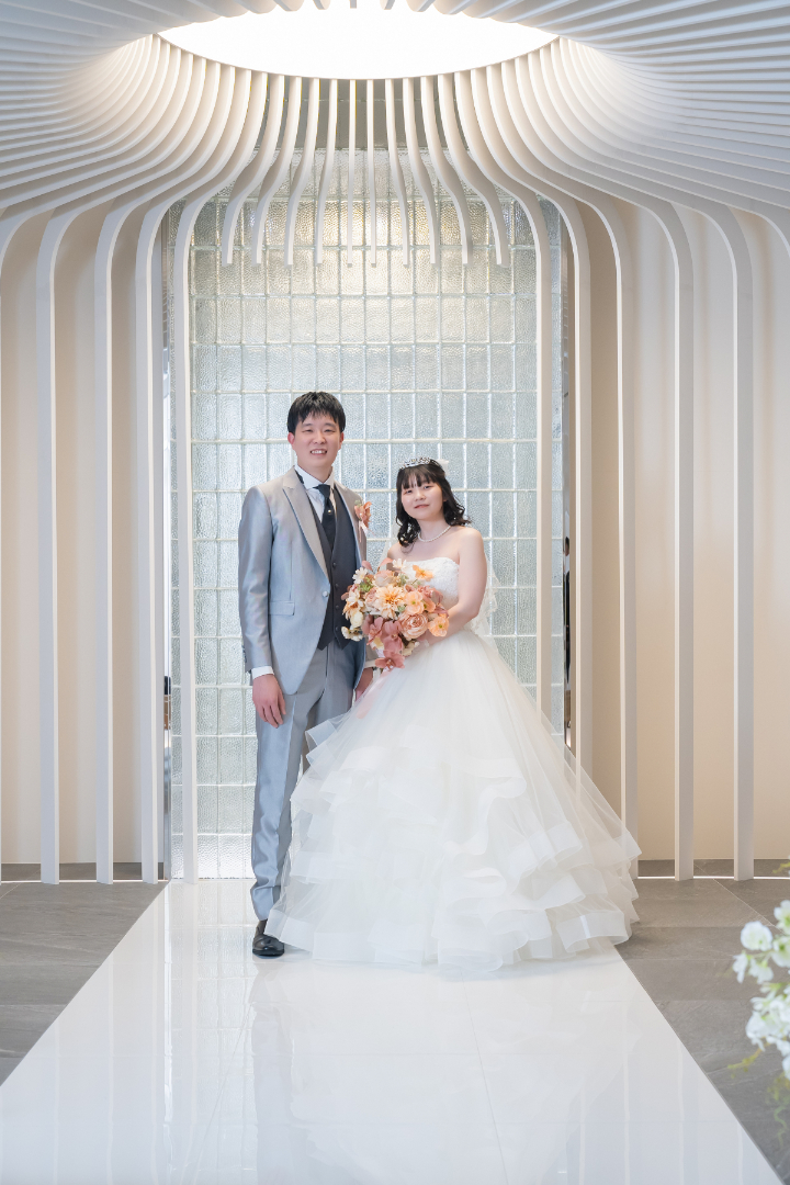 熊本チャペル フォトウエディングレポート No.37 光のチャペルと待合スポットでフォトウエディング