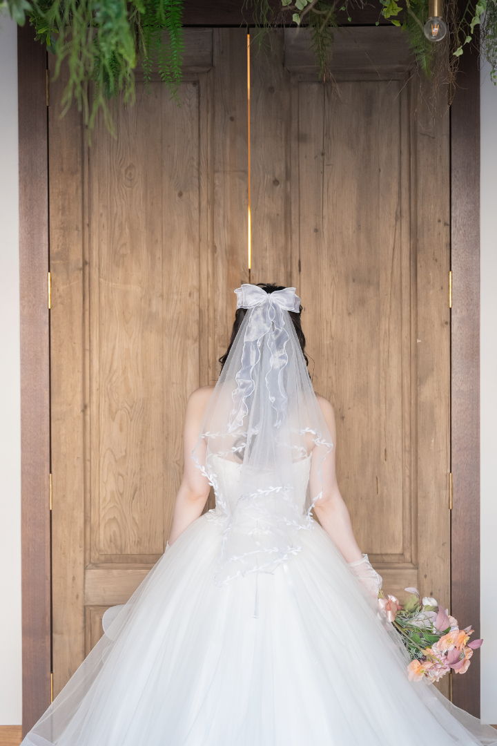 熊本チャペル フォトウエディングレポート No.37 光のチャペルと待合スポットでフォトウエディング