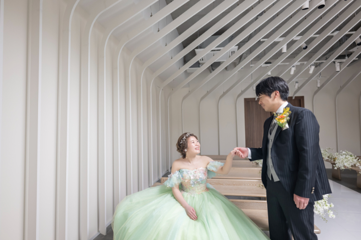 熊本チャペル　フォトウエディングレポート　No.43　チャペルでカラードレス前撮り