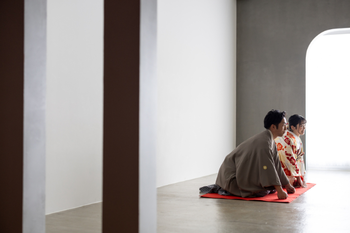 熊本チャペル　フォトウエディングレポート　No.48　色打掛でスタジオ前撮り（ファミリーフォト）