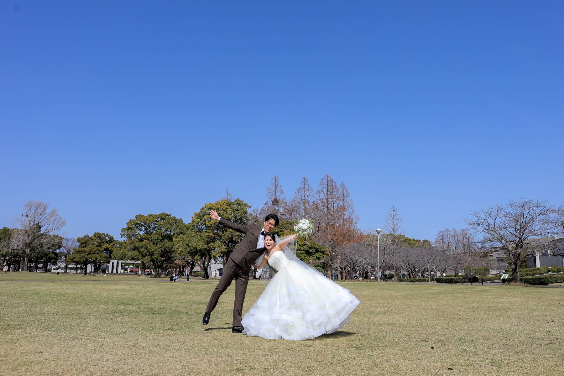 宮崎スタジオで洋装フォトウェディング～お外で愛犬と共に🐶～