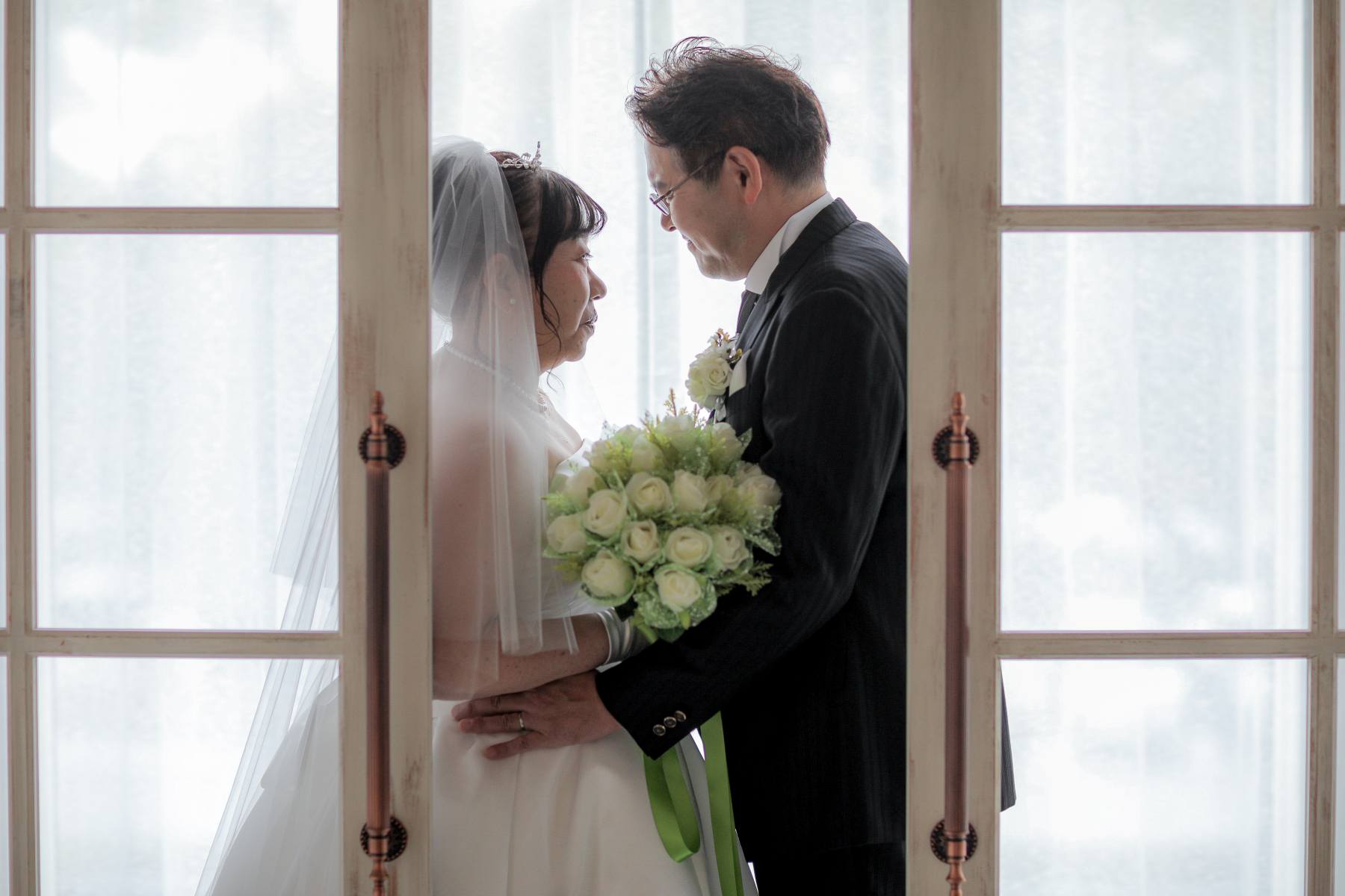 宮崎スタジオで洋装フォトウェディング✨持込小物でおしゃれに👗