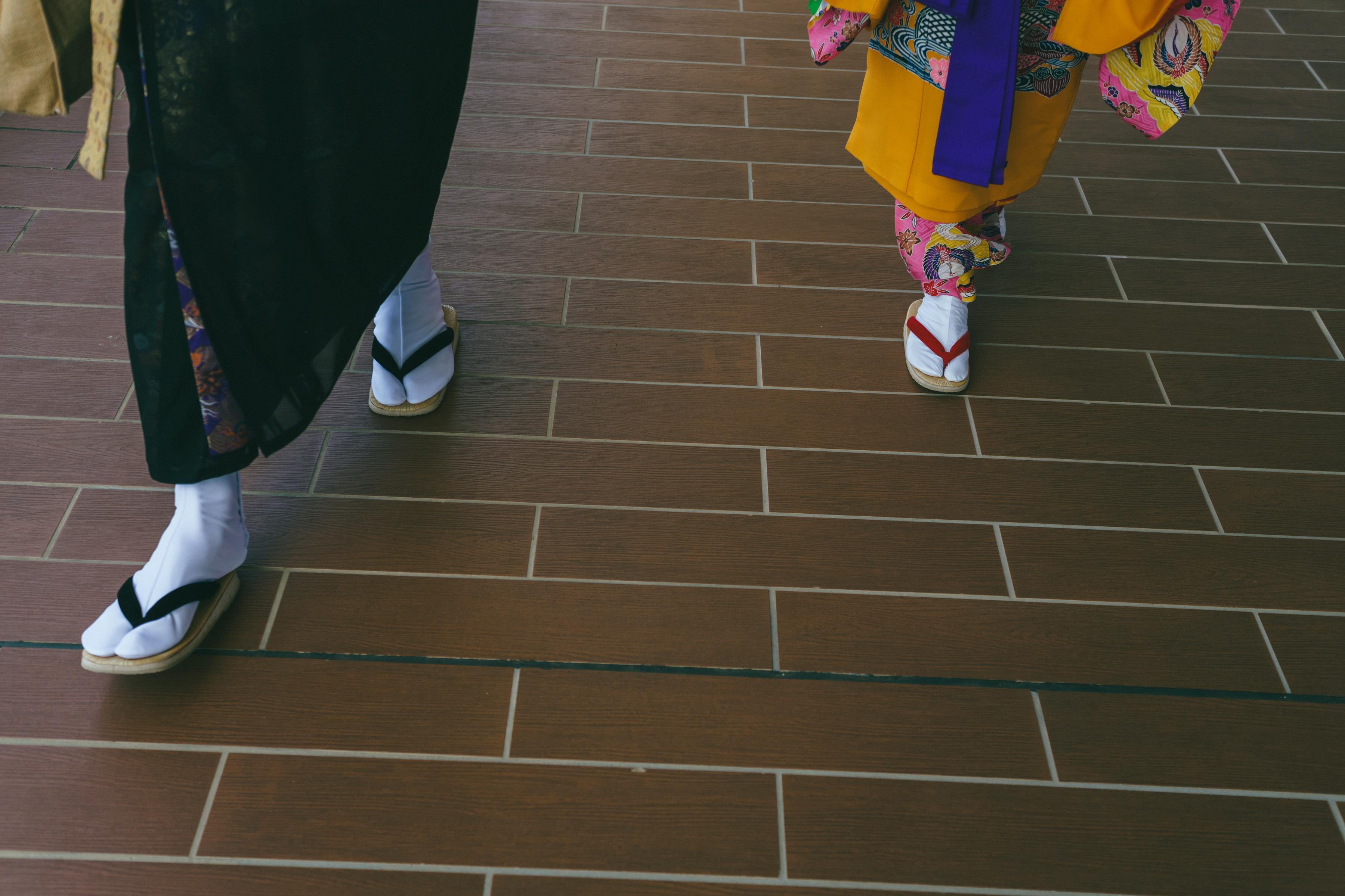 琉装から洋装へ。チャペルでダンスを披露してくれた、笑顔満開のフォトウェディング