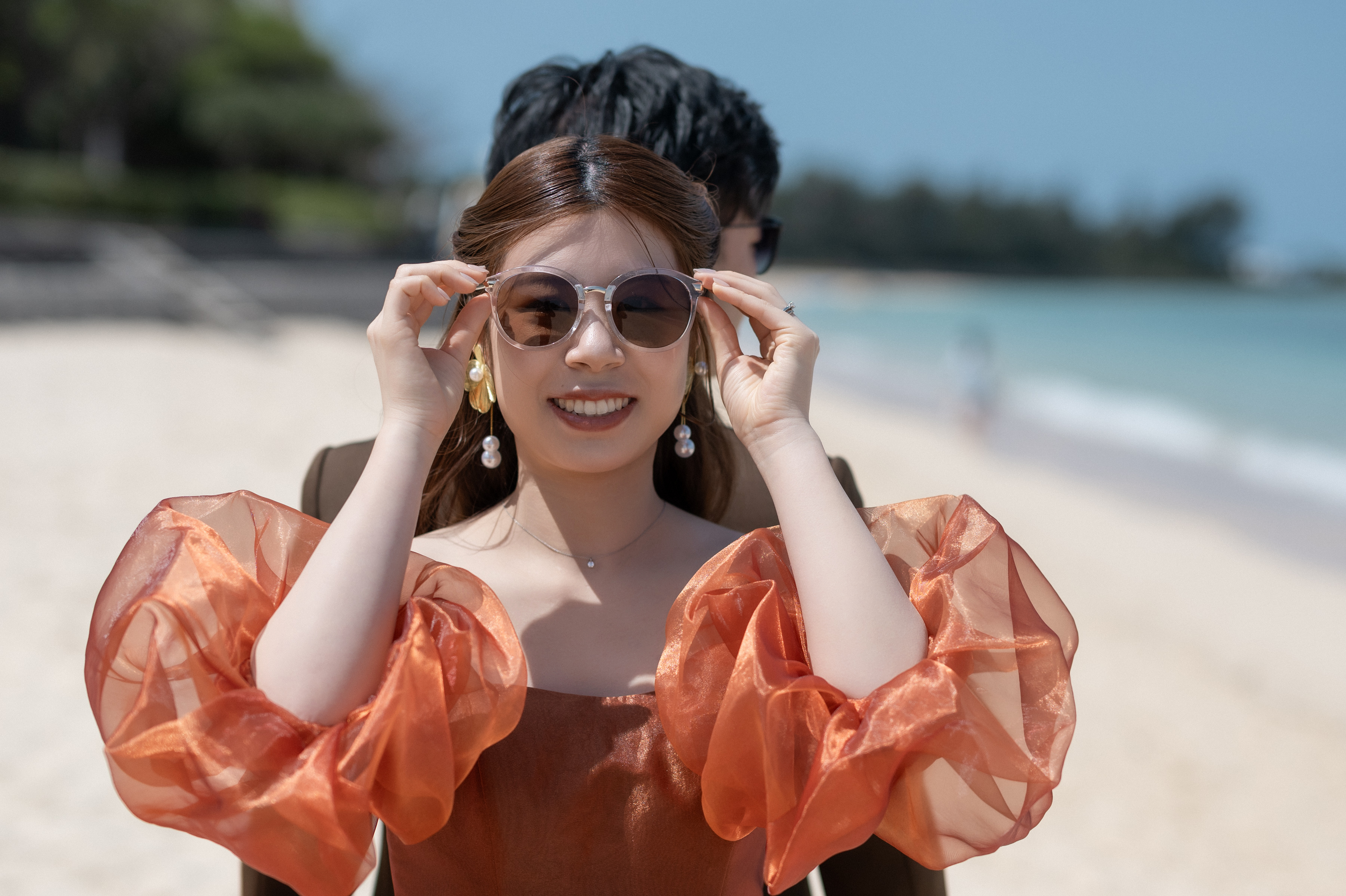 沖縄旅行で叶えた、海と光に包まれる後撮りフォトウエディング