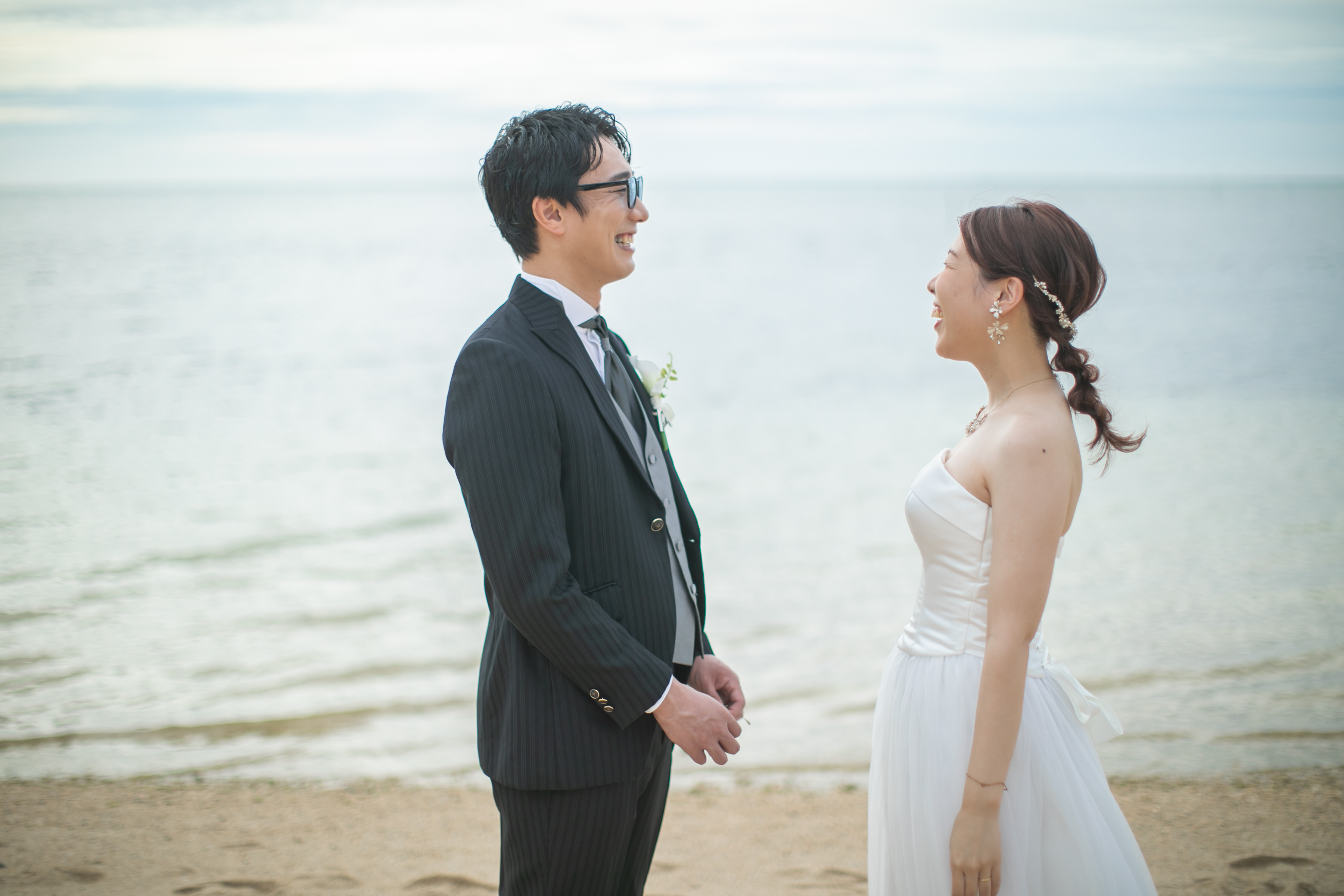 挙式なしでも叶う「お披露目フォト＆会食」