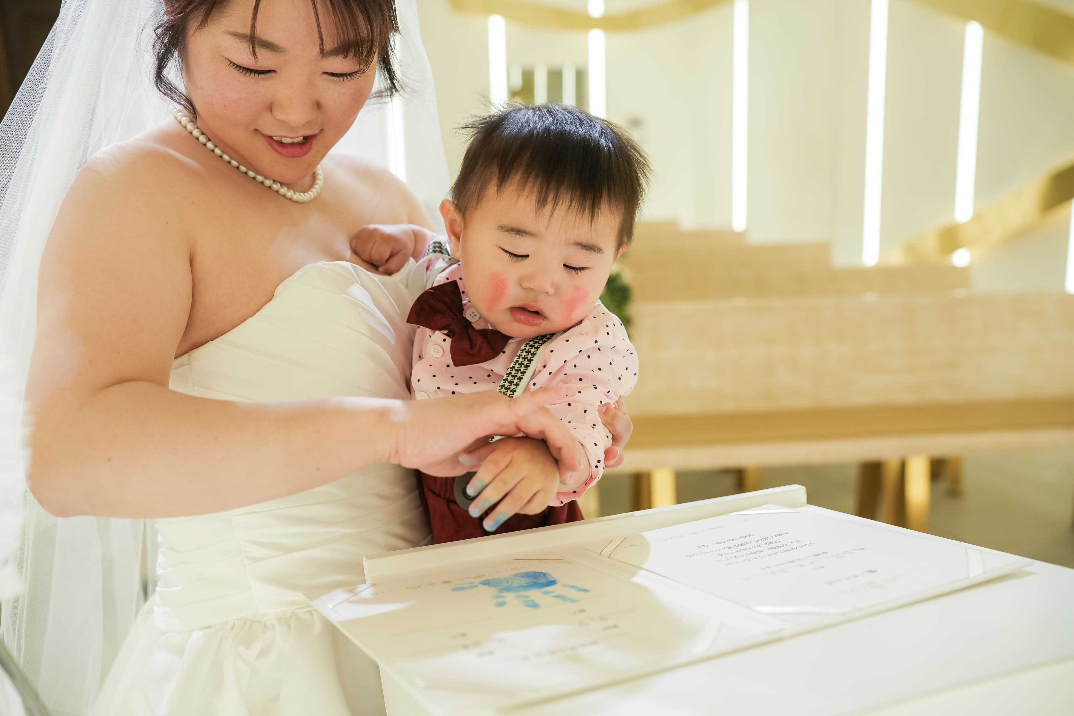 頑張るお子様がキュート♡ゲストがいたら「おひろめフォト」