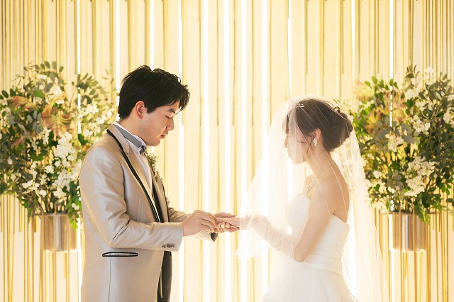 【洋装２点フォト】ウエディングドレスと、カラードレスでのプチロケーション撮影