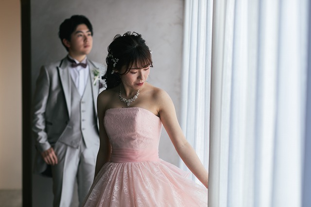 【洋装２点フォト】ウエディングドレスと、カラードレスでのプチロケーション撮影