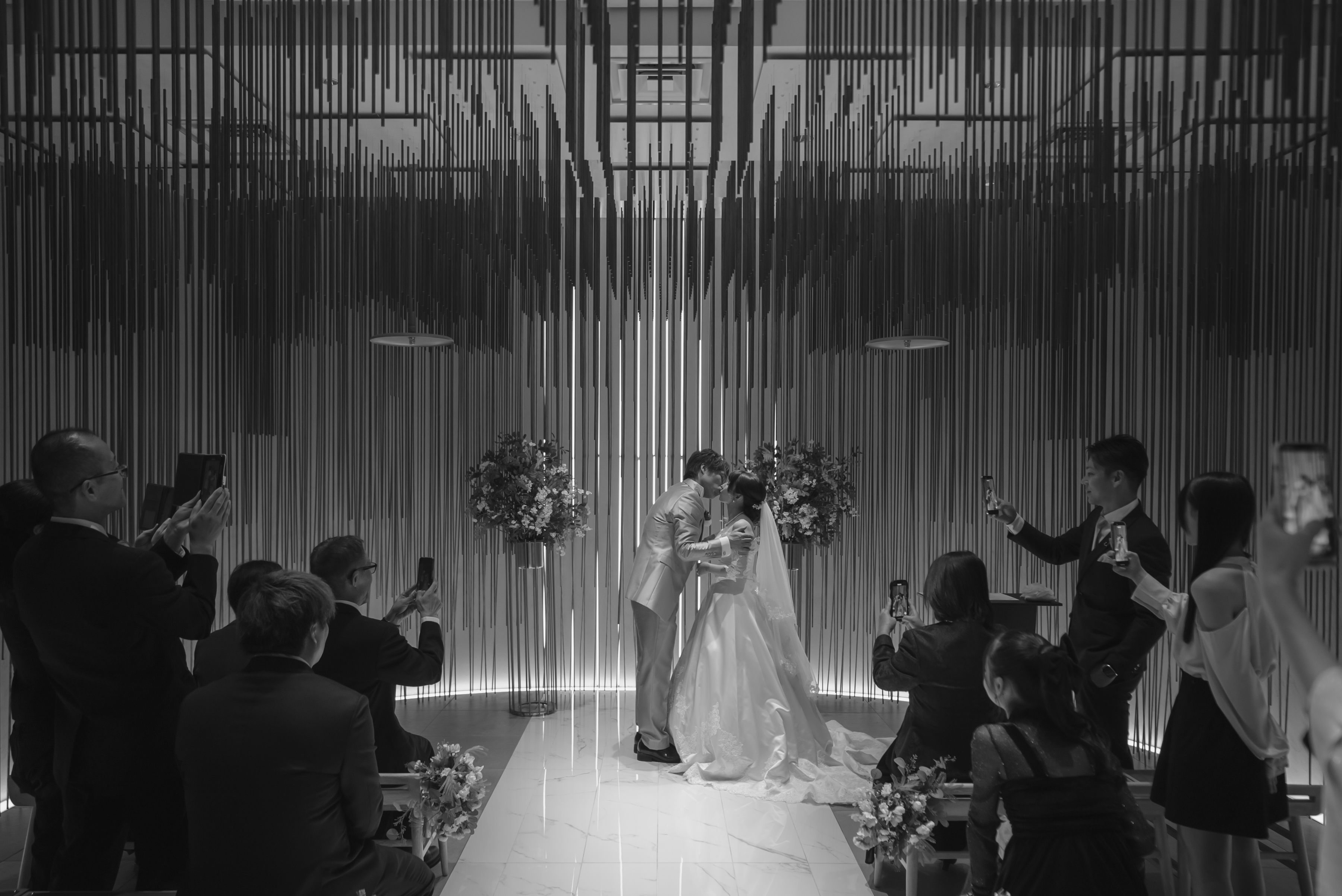 みんなに贈る二人のプレゼント！チャペルでハッピーウェディング