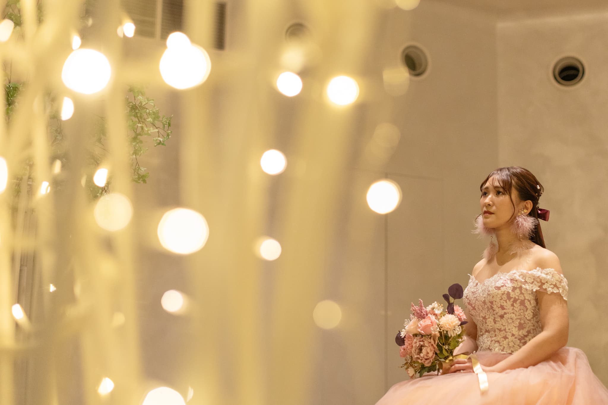 いよいよ今年もスタート★光のページェントをバックに室内での撮影が叶う◎