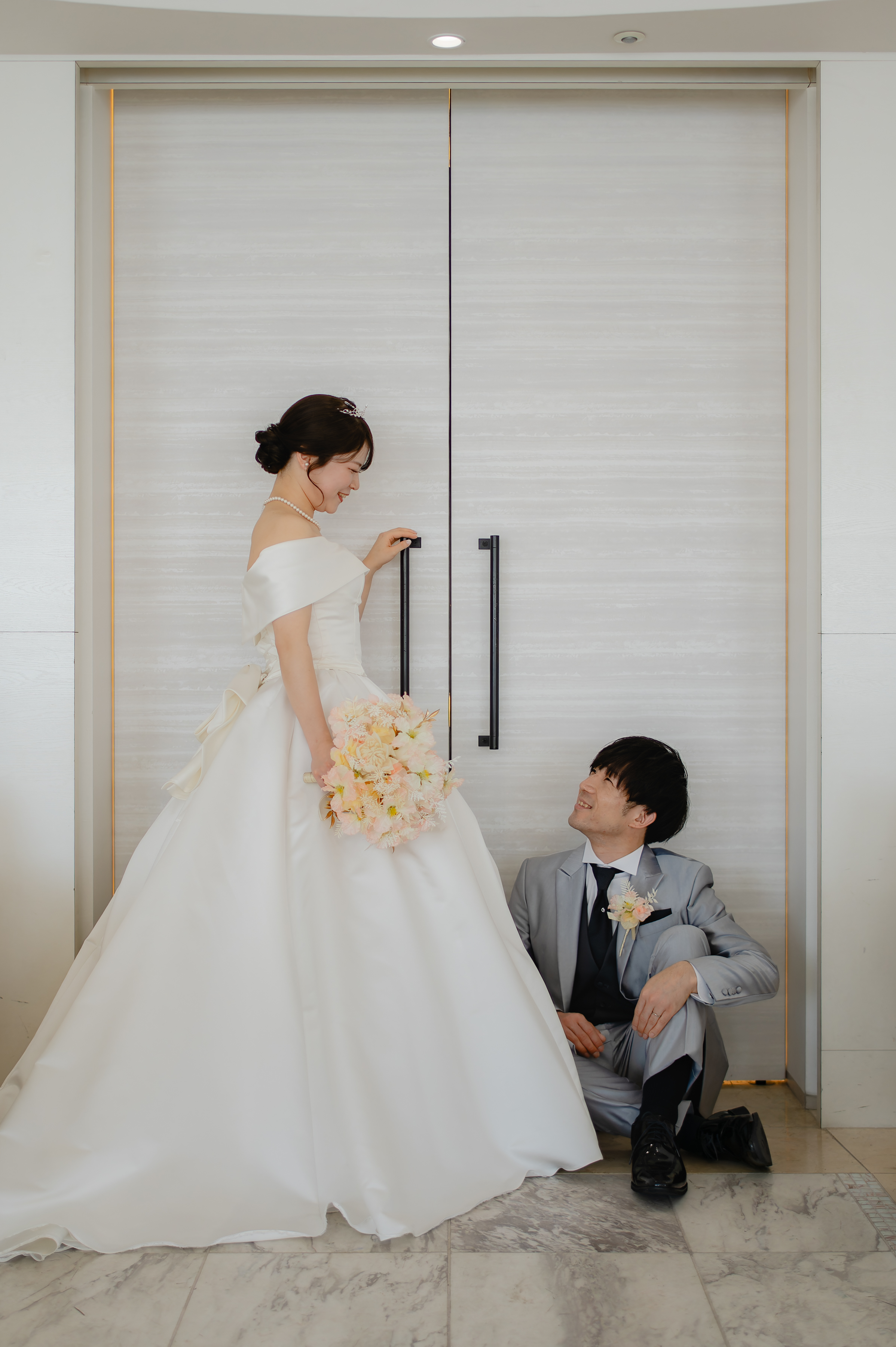 たった5分でイメージチェンジ！！オーバーカラードレスのご紹介♪